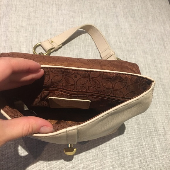 Fossil purse - Picture 4 of 6